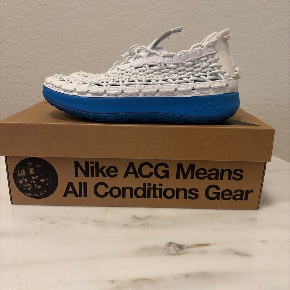 Nike ACG Watercat + in White and Blue